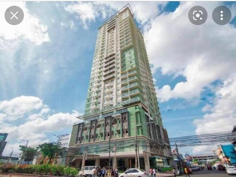 Sunvida Condo Across Sm City Cebu W/ Wifi And View Extérieur photo